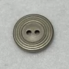 Botones metálicos con relieves con 2 orificios, 2 cm de diámetro (precio por botón)
