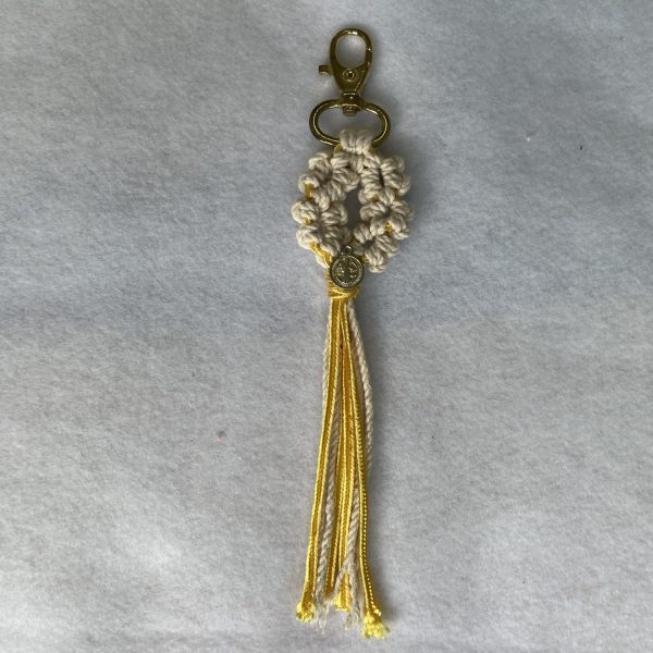 Llavero de macramé