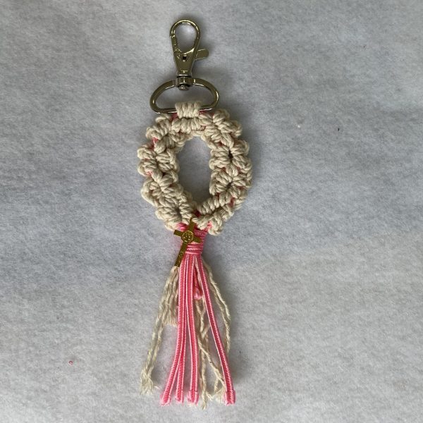 Llavero de macramé