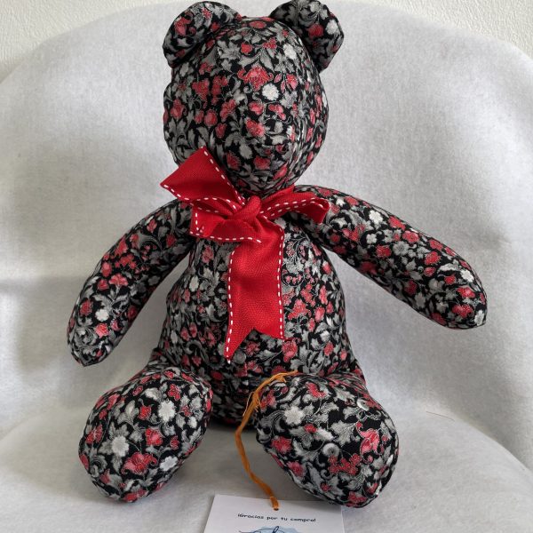 Oso de tela hecho a mano