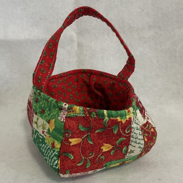 Canasta de tela hecha a mano