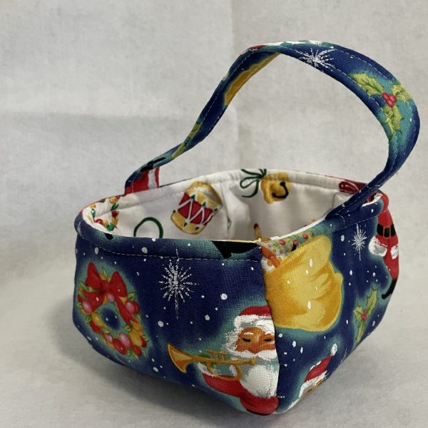 Canasta de tela hecha a mano