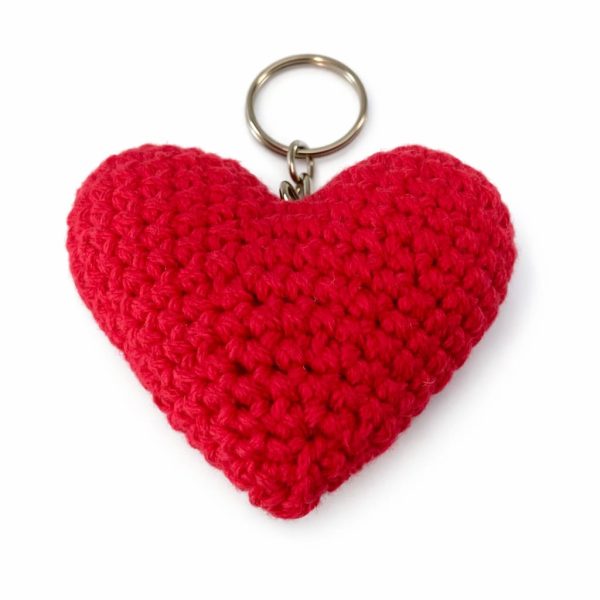 Corazón tejido a mano