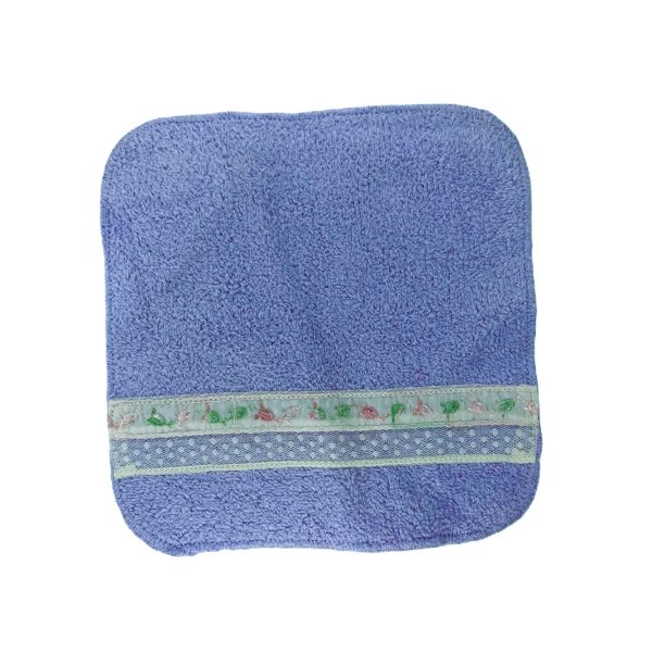 Toalla facial con cenefa